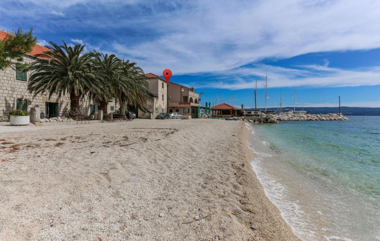 Beach Apartment Renco Sumpetar Bagian luar foto