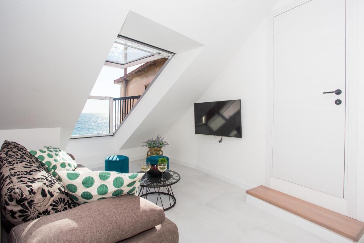 Beach Apartment Renco Sumpetar Bagian luar foto
