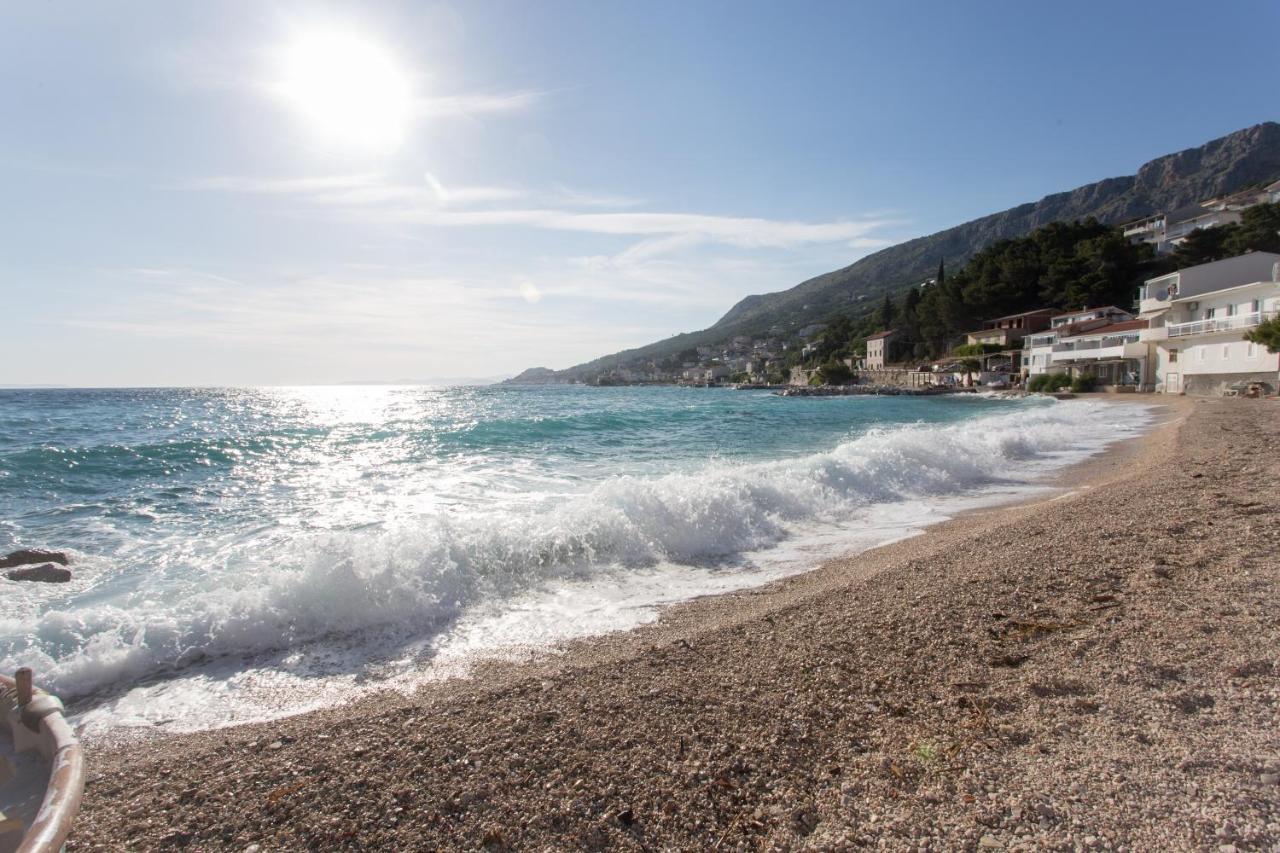 Beach Apartment Renco Sumpetar Bagian luar foto